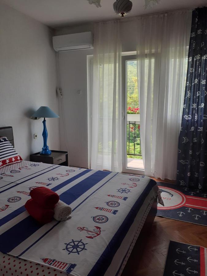 Guest House Cvoro แฮร์เซ็ก-โนวี ภายนอก รูปภาพ